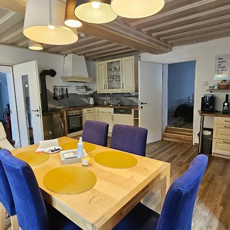 Апартаменты Rent A Radl Требезинг Экстерьер фото
